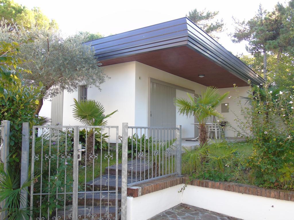 Villa Petra Линяно Сабиадоро Екстериор снимка
